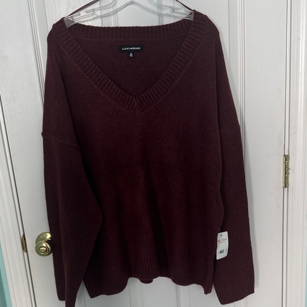 NWT! Lucky Brand Women's V-Neck Sweater - Burgundy size XXL